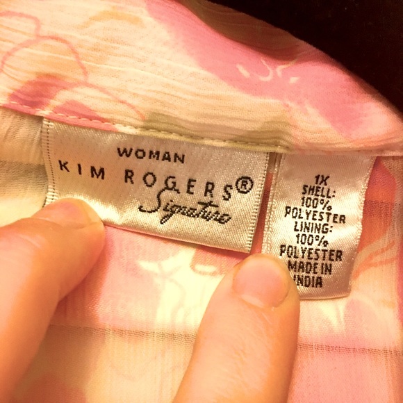 ✨ Sheer Pink & Orange floral button down blouse✨ - Picture 4 of 6